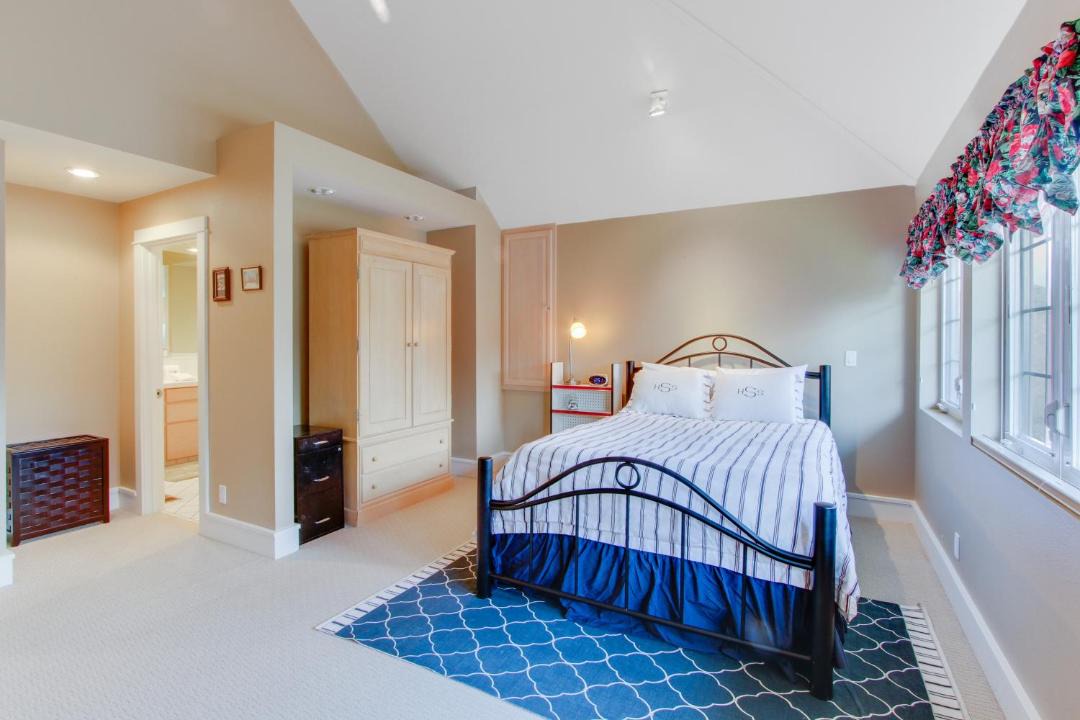 Photo of Bedroom in Bandon