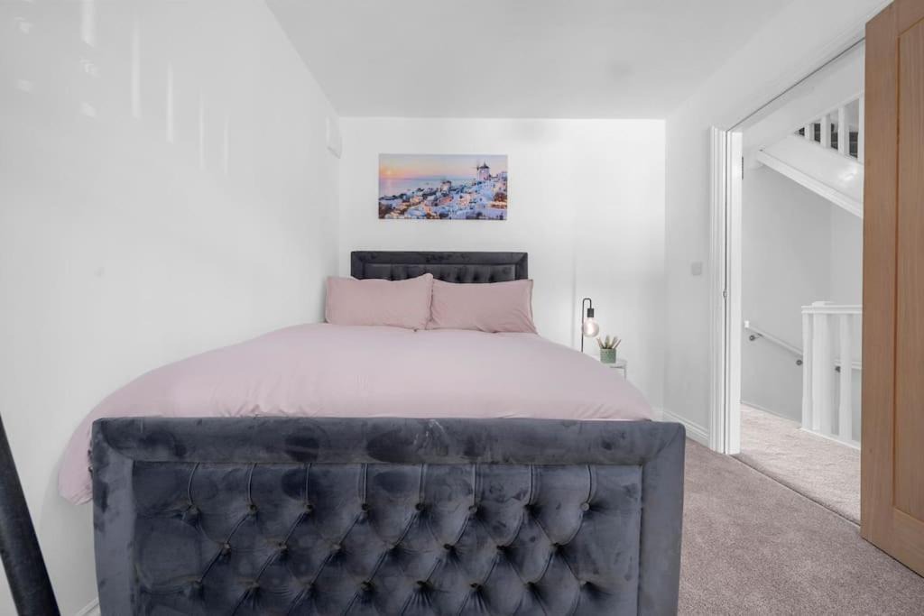 Photo of Bedroom in Worsley