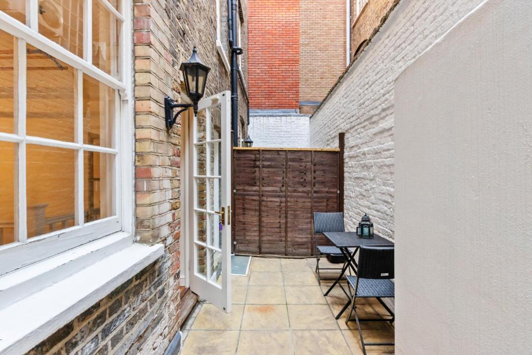 Photo of Others in Barbican