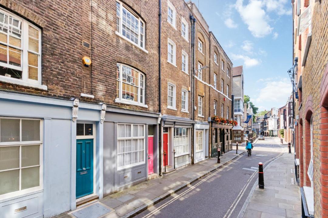 Photo of Others in Barbican