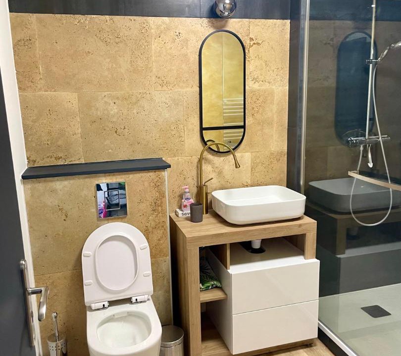 Photo of Bathroom in Verdun