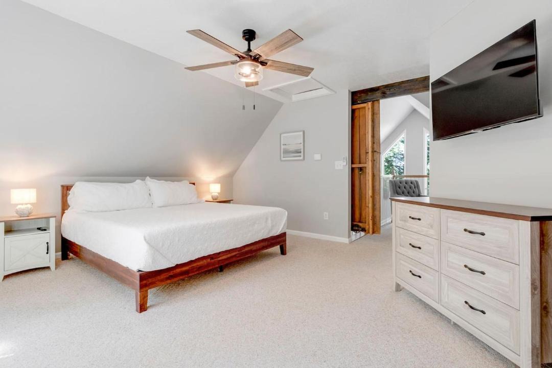 Photo of Bedroom in Gray