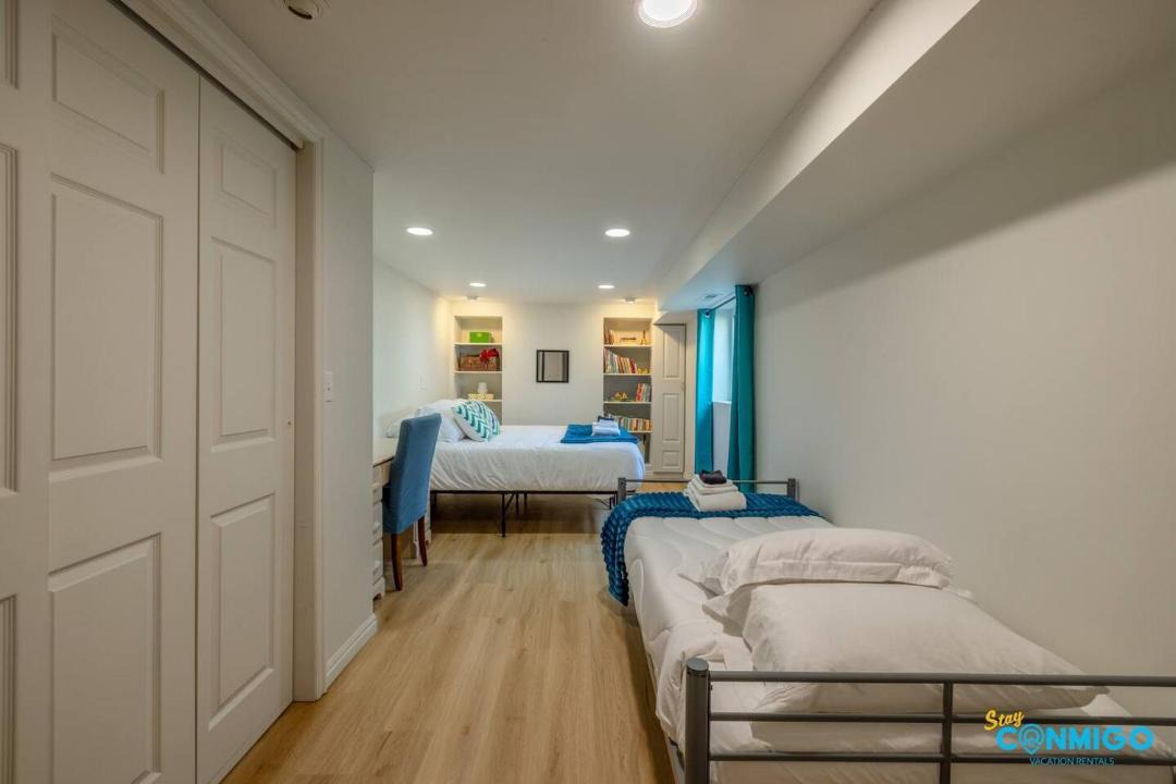 Photo of Bedroom in Sandy