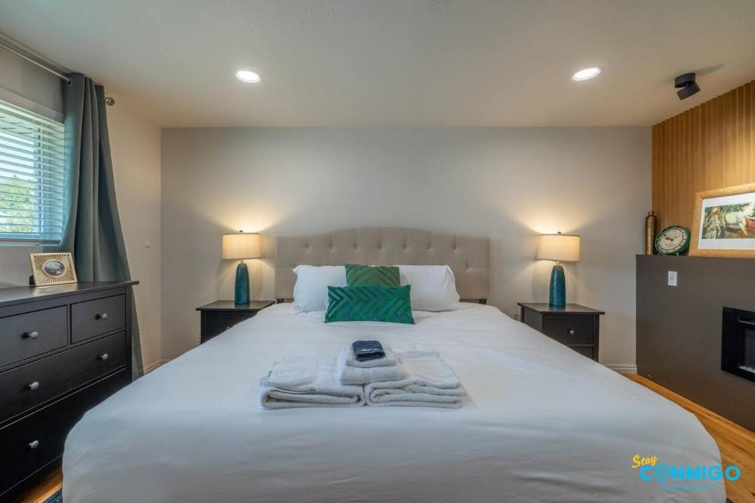 Photo of Bedroom in Sandy