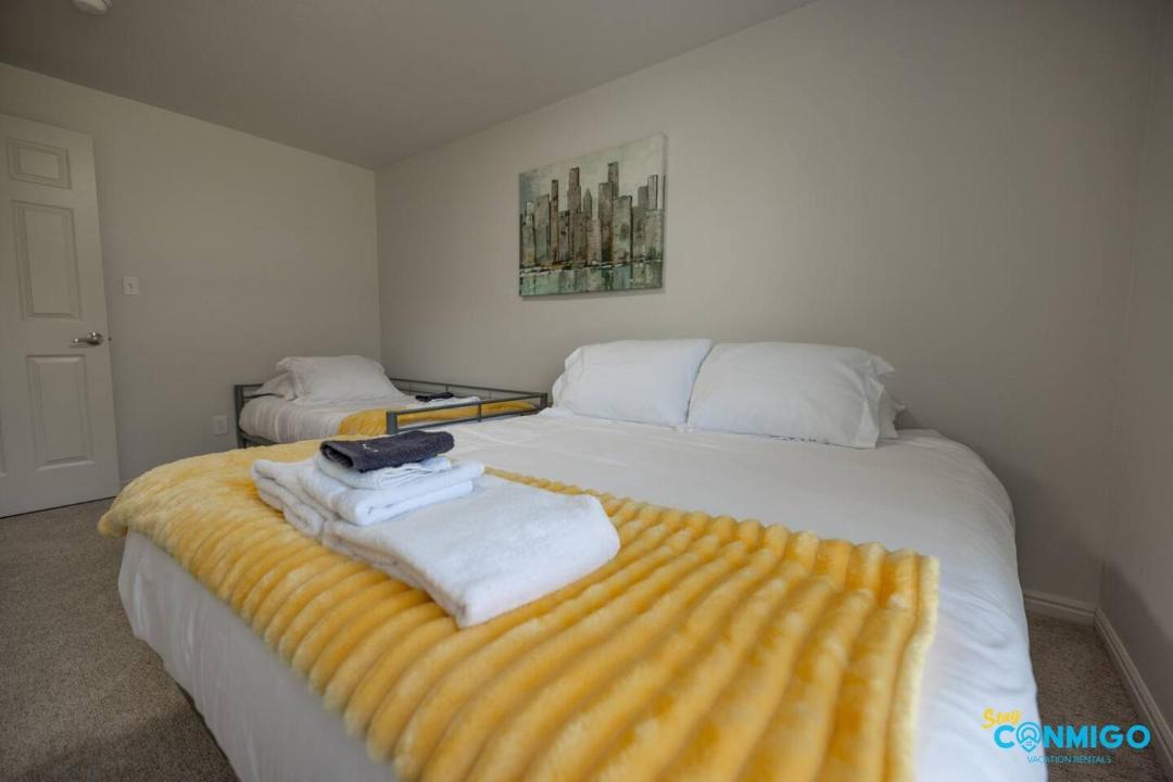 Photo of Bedroom in Sandy