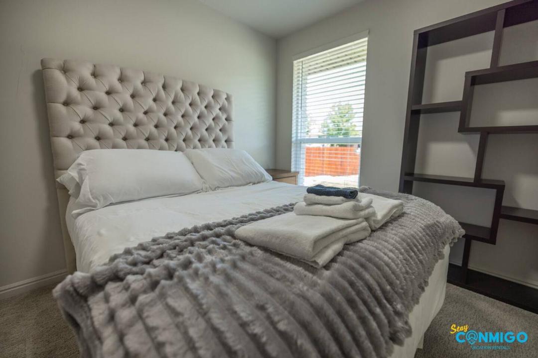 Photo of Bedroom in Sandy