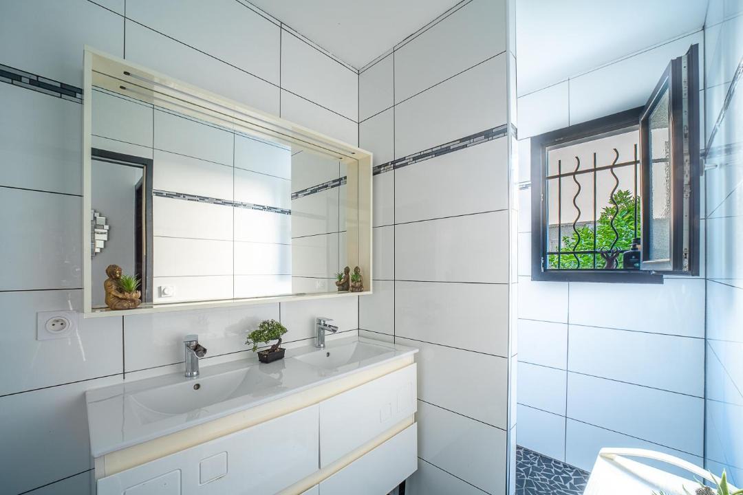 Photo of Bathroom in Peyrestortes