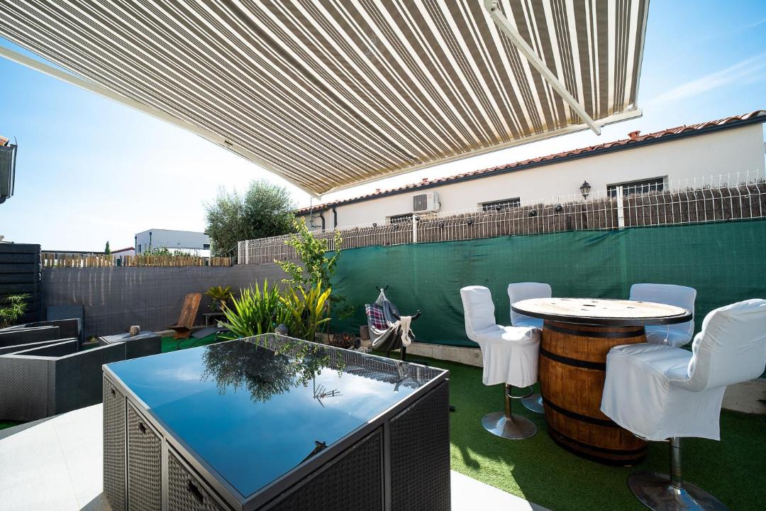 Photo of Patio Balcony in Peyrestortes