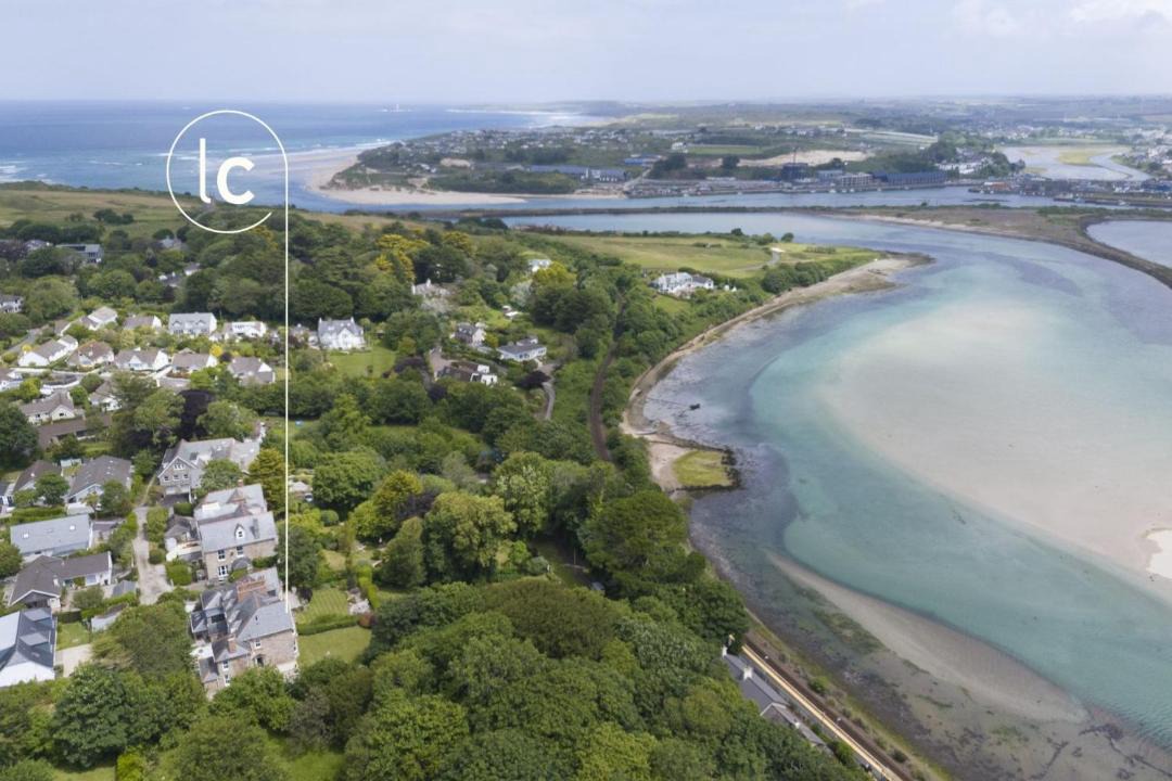 Photo of Others in Lelant