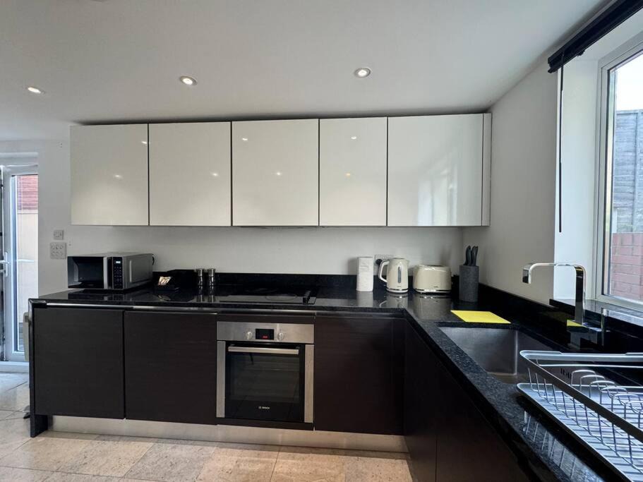 Photo of Kitchen in London Borough of Croydon