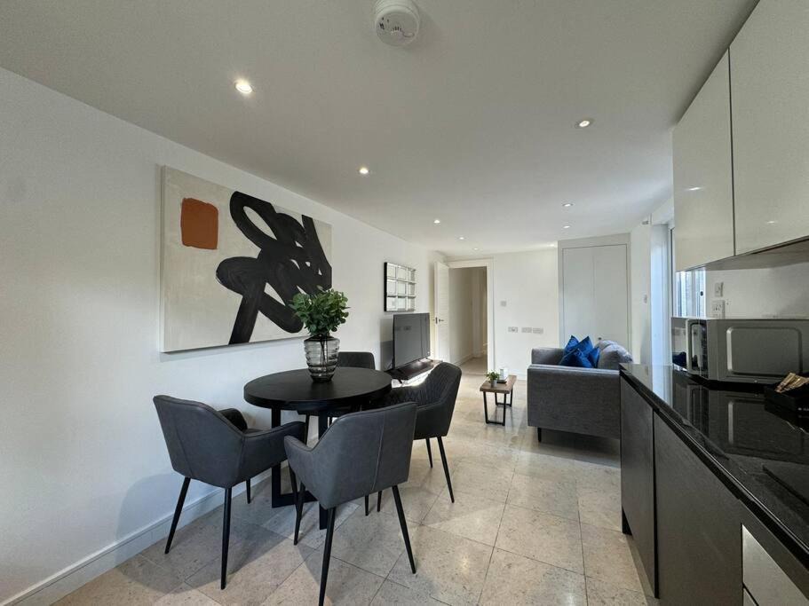 Photo of Others in London Borough of Croydon