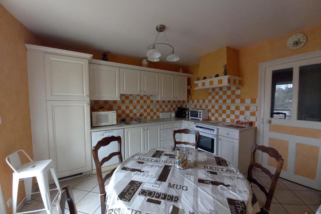 Photo of Others in Arnay-le-Duc