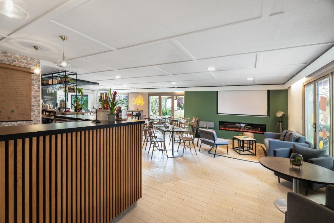 Photo of Livingroom in Taverny