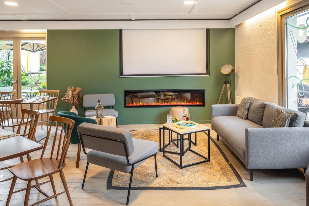 Photo of Livingroom in Taverny