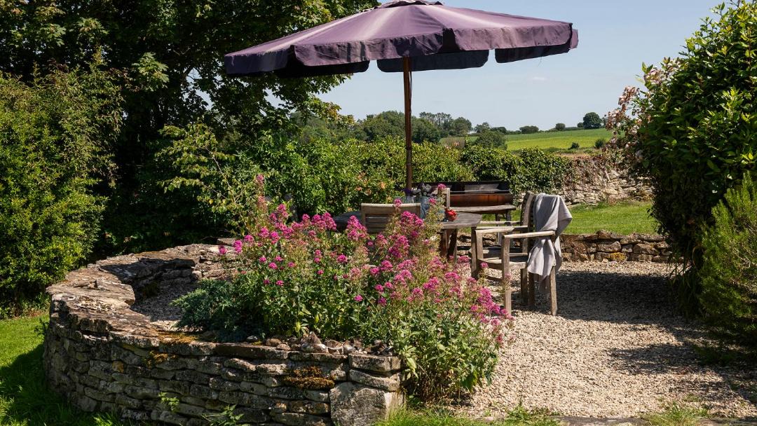 Photo of Others in Dowdeswell