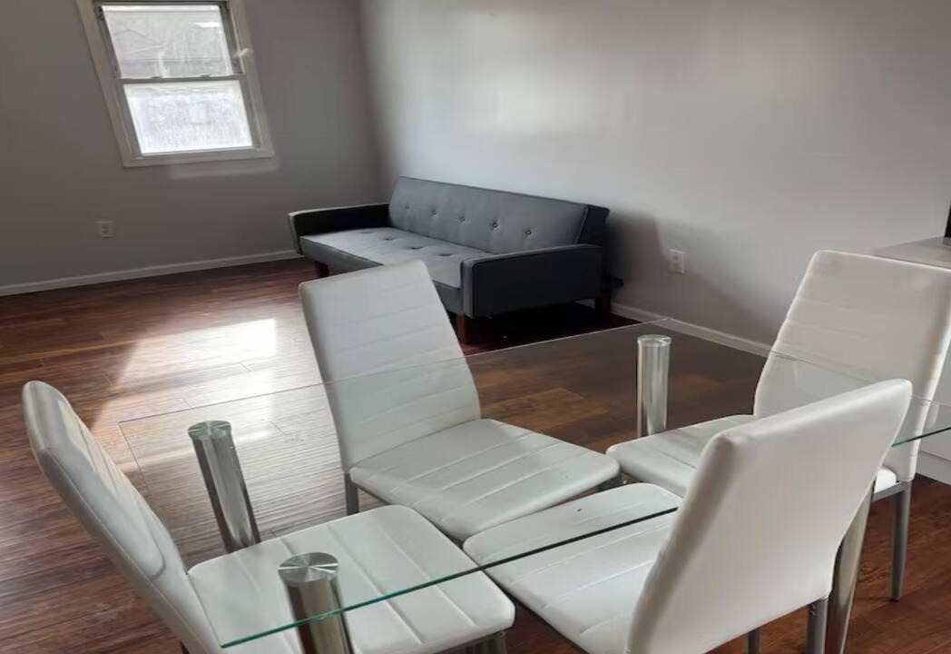 Photo of Livingroom in Passaic