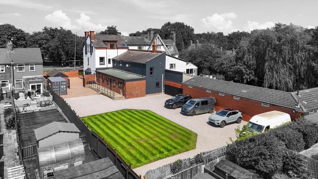 Photo of Others in Hull