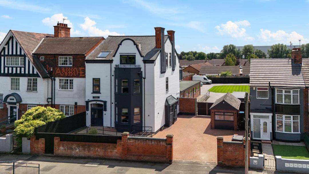 Photo of Others in Hull