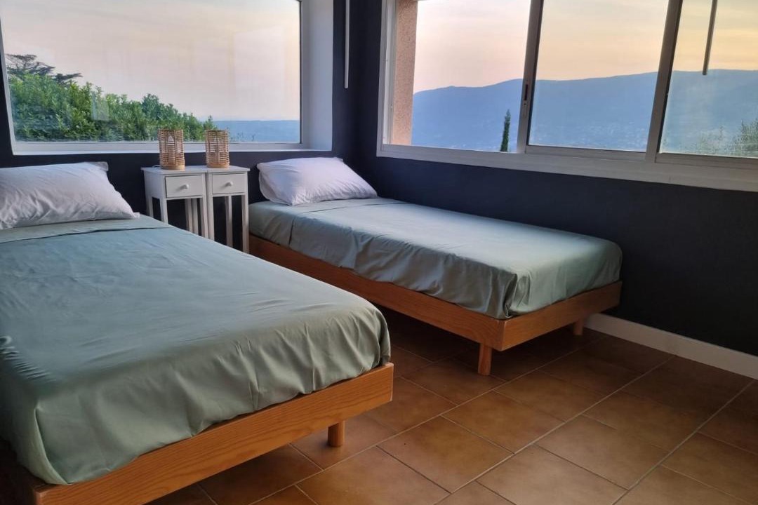 Photo of Bedroom in Porcio