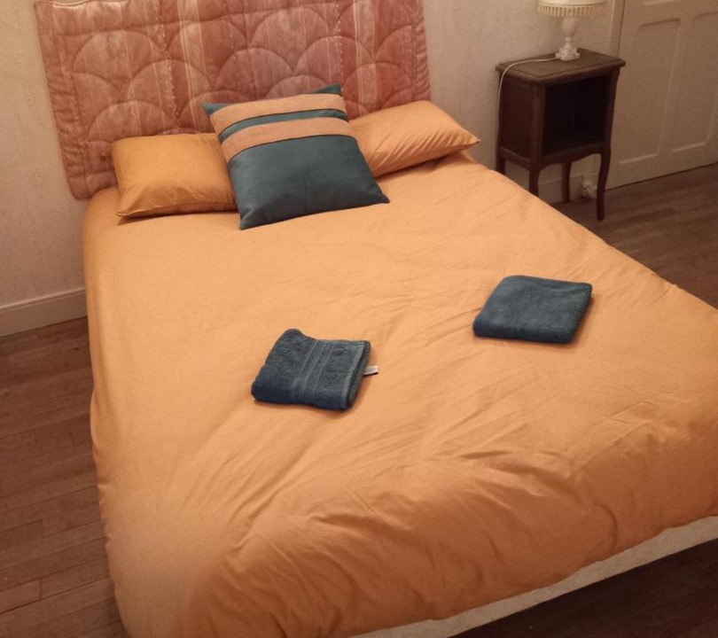 Photo of Bedroom in Saint-Goussaud