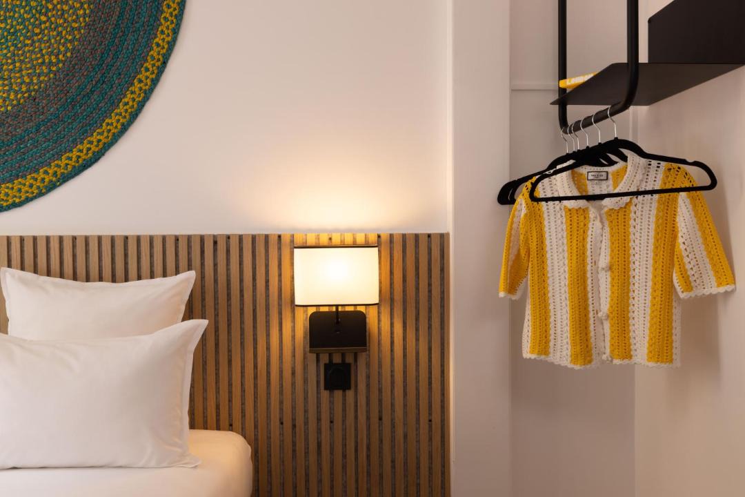 Photo of Others in 2nd Arrondissement