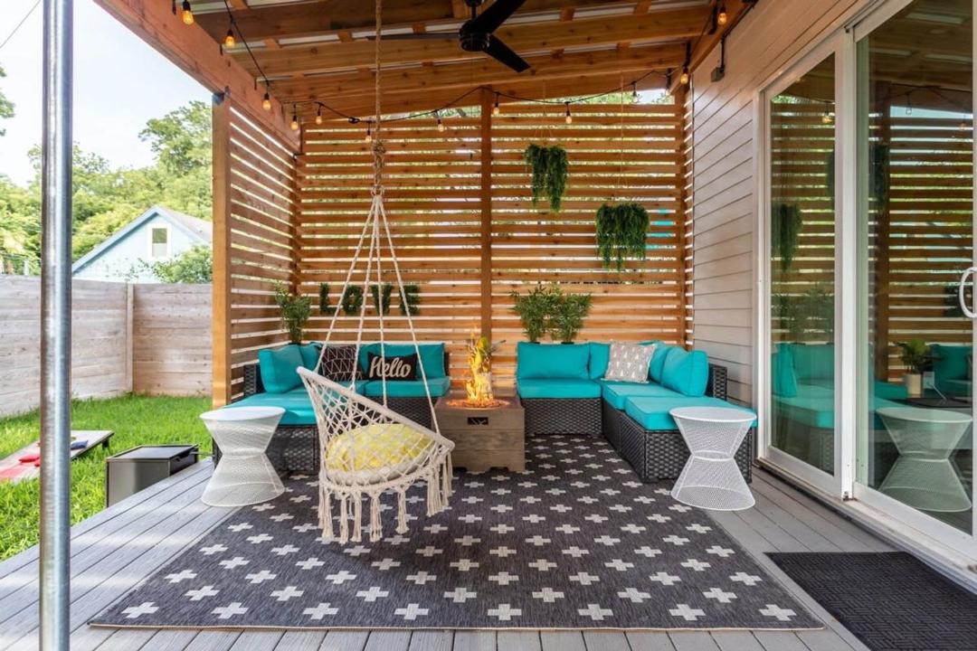 Photo of Patio Balcony in East Cesar Chavez