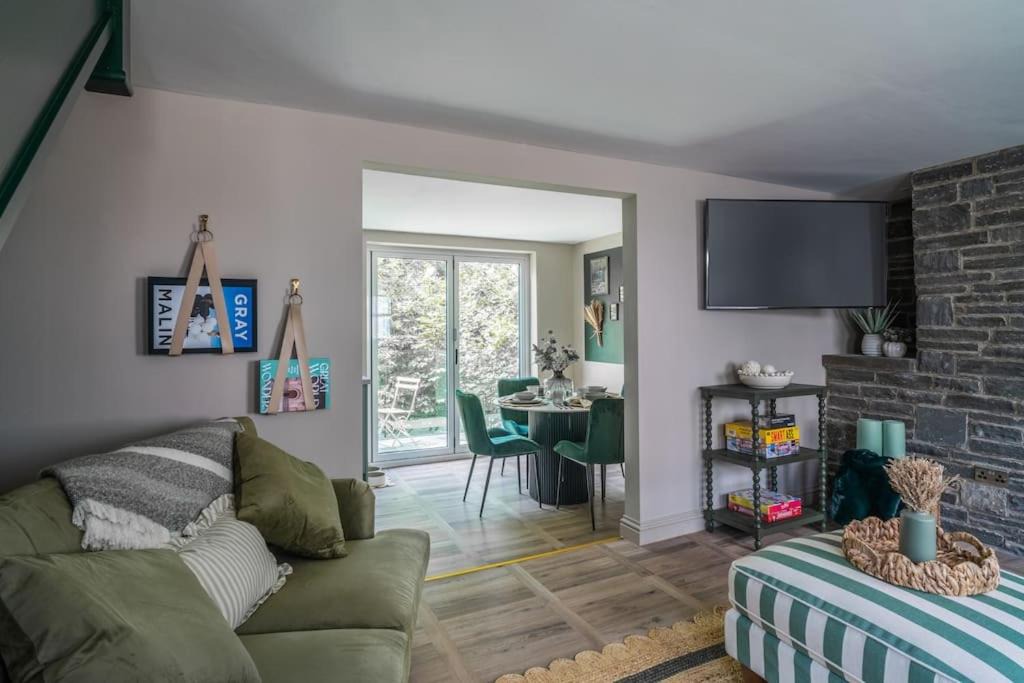 Photo of Others in Pontneddfechan