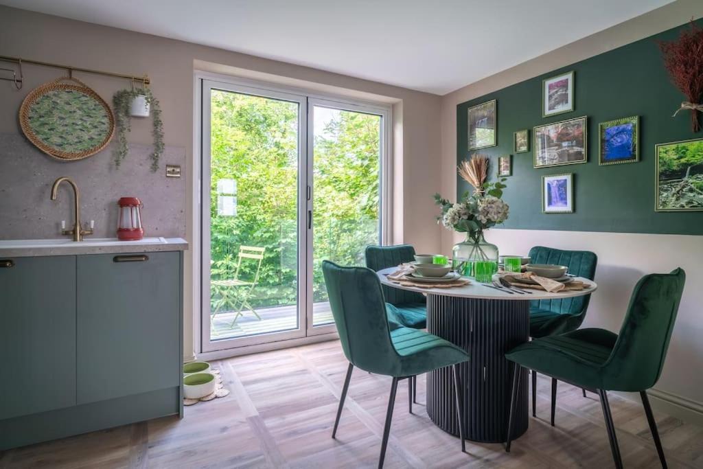 Photo of Others in Pontneddfechan