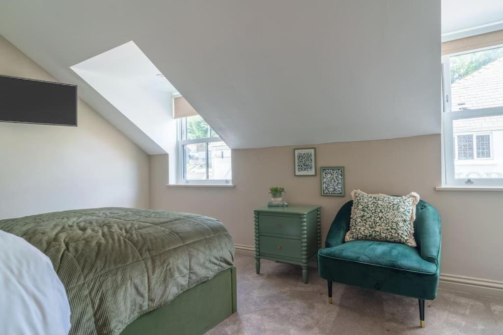 Photo of Bedroom in Pontneddfechan