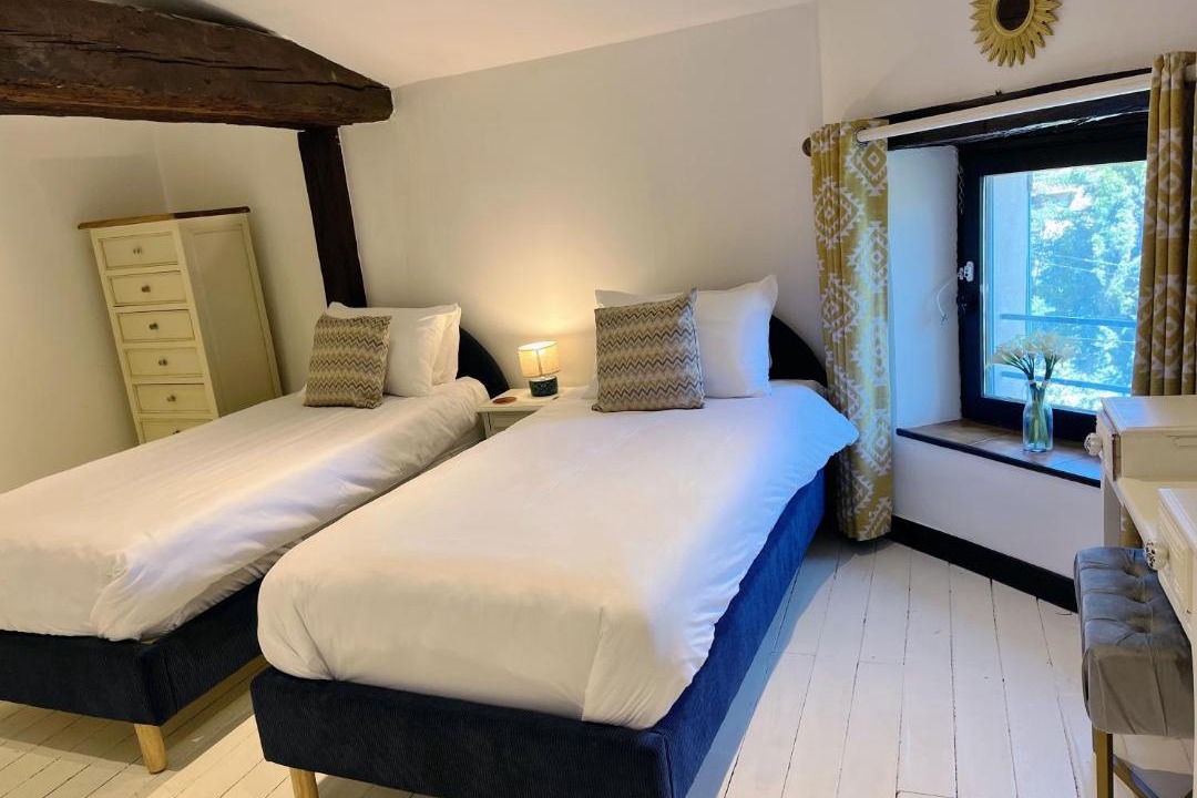 Photo of Bedroom in La Bastide-de-Bousignac