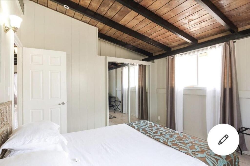 Photo of Bedroom in Kapolei