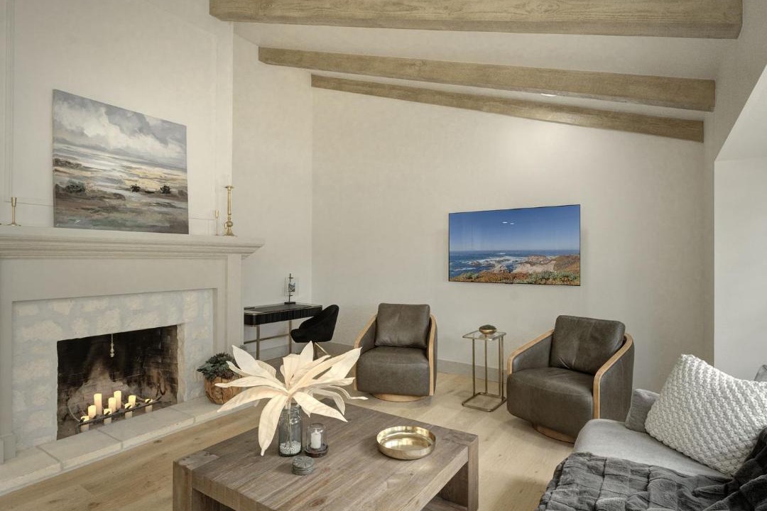 Photo of Others in Del Monte Forest