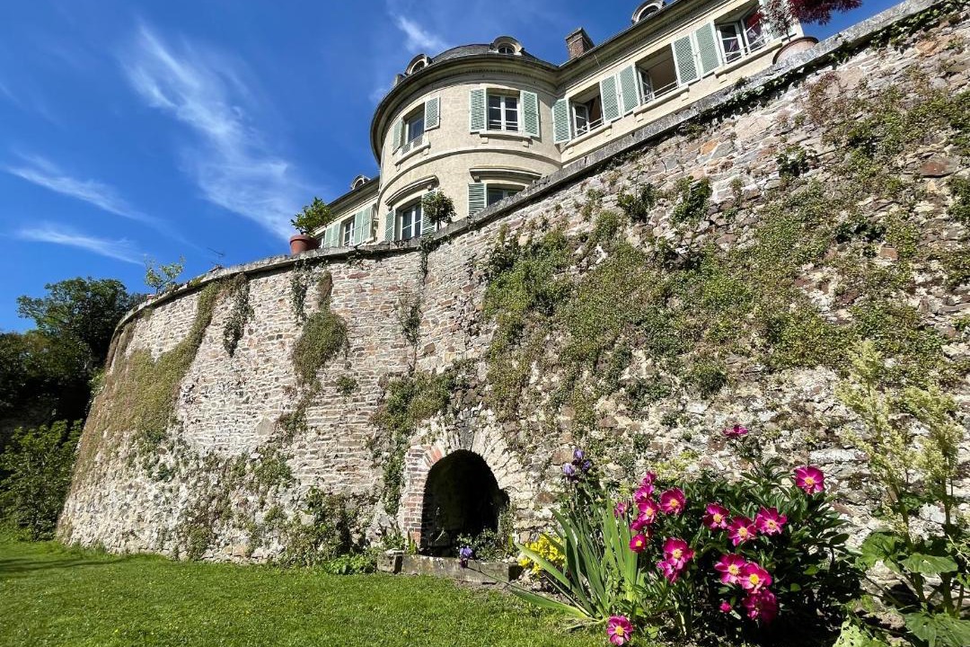 Photo of Others in Falaise