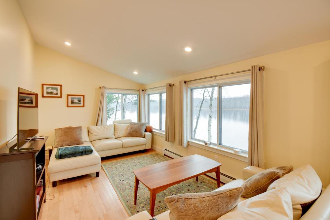 Photo of Livingroom in Falmouth