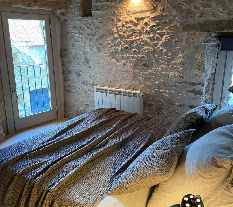 Photo of Bedroom in Age
