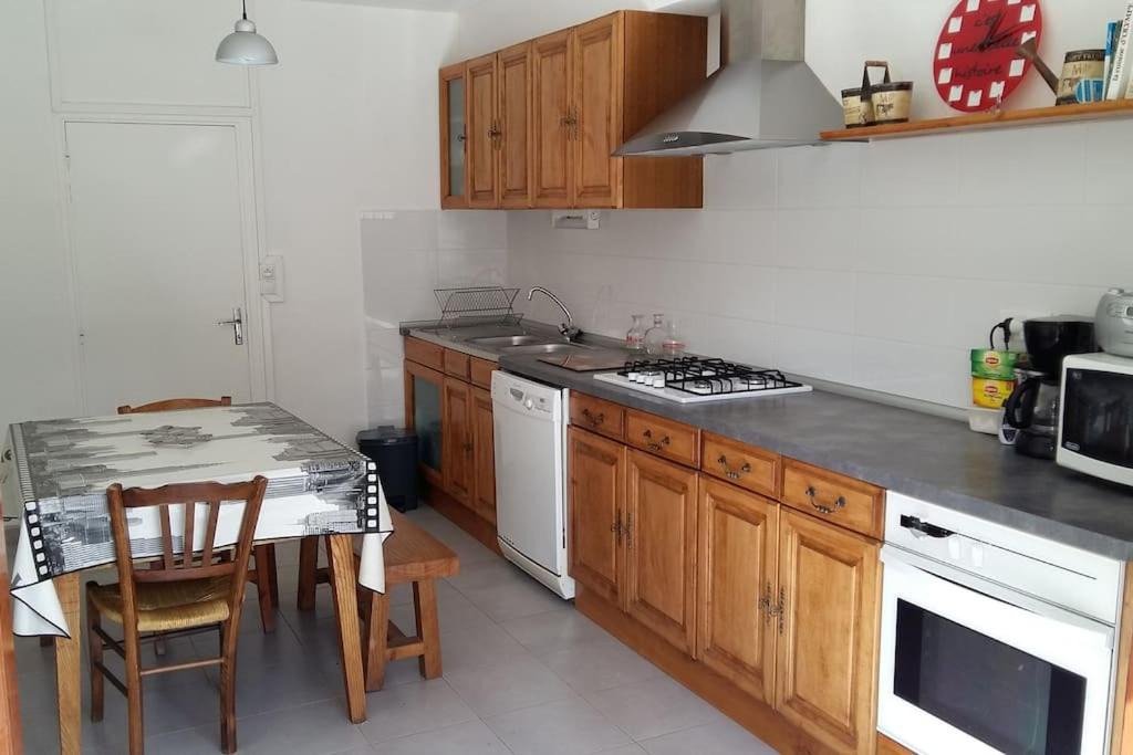 Photo of Kitchen in Goutrens