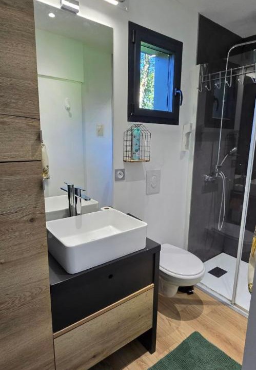 Photo of Others in Locmine