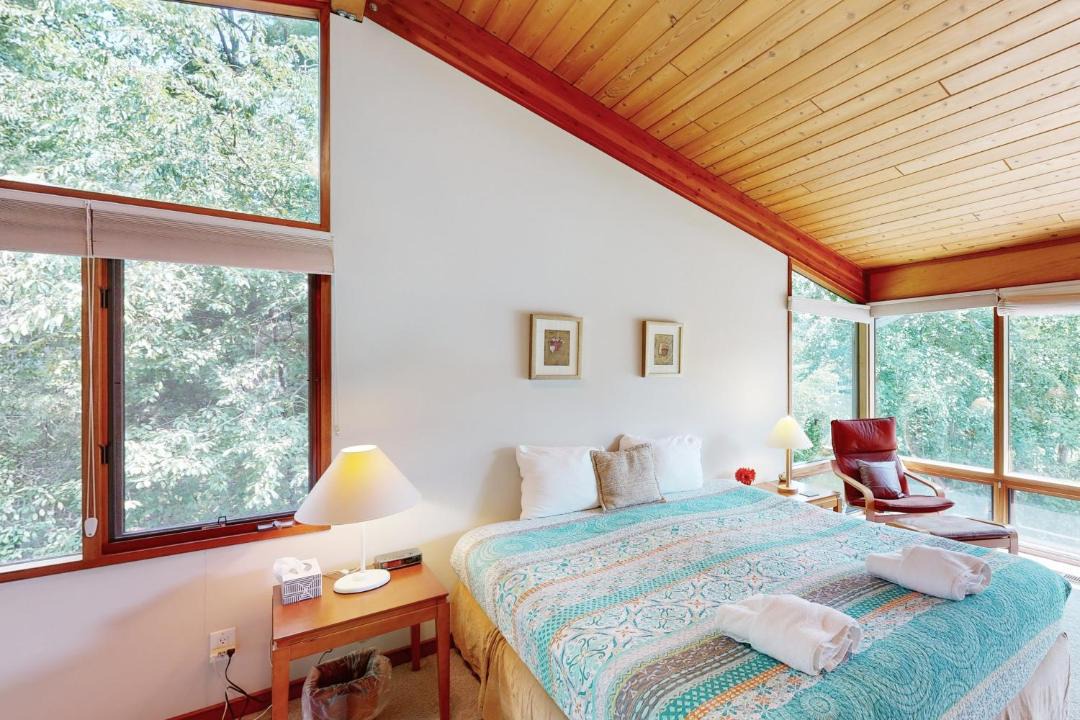 Photo of Bedroom in Mineral