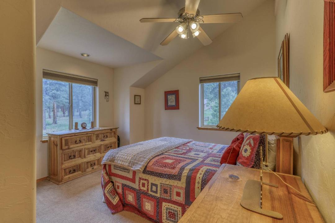 Photo of Bedroom in Pagosa Highlands