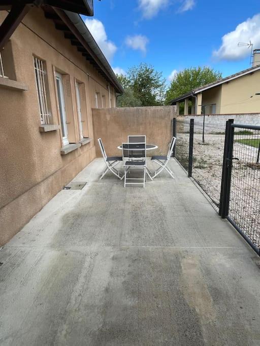 Photo of Patio Balcony in Villefranche-de-Lauragais