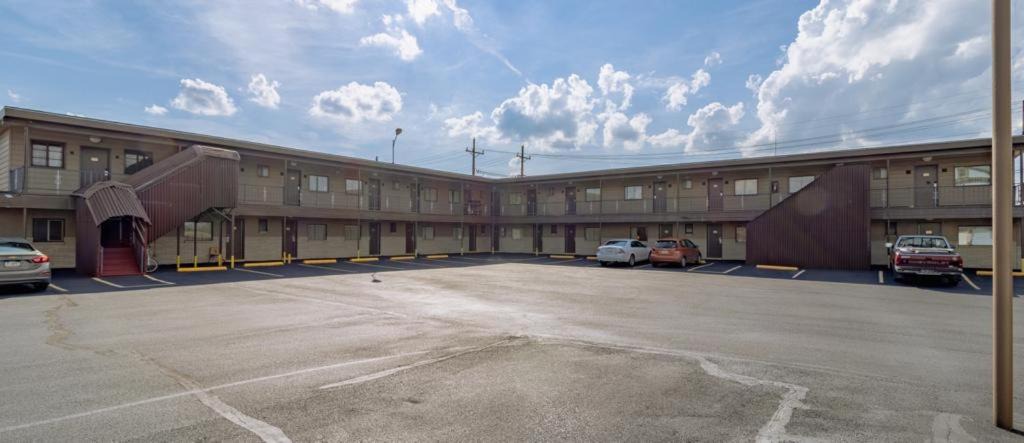 Photo of Buildings in DuBois