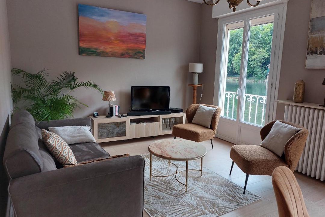 Photo of Livingroom in Olivet