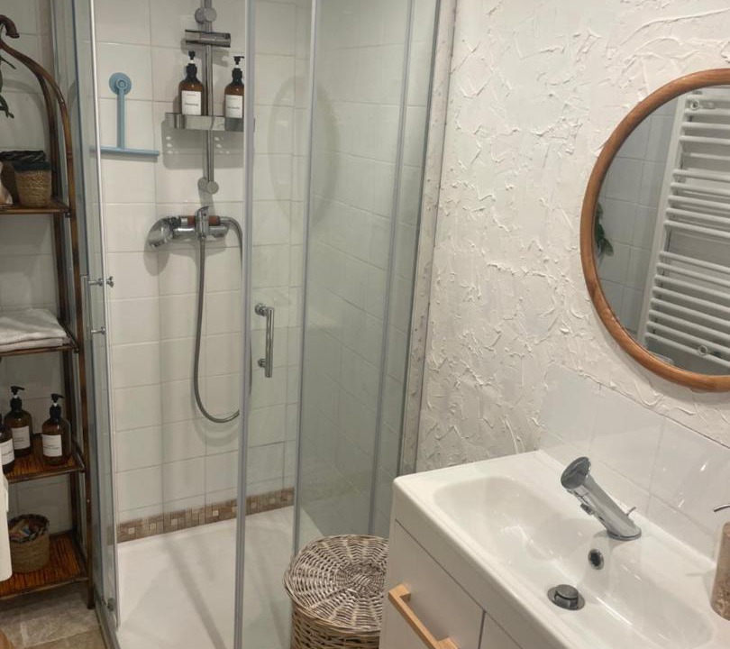 Photo of Bathroom in Saint-Jacques-de-la-Lande