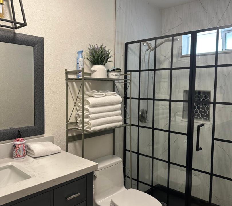 Photo of Bathroom in Yosemite West