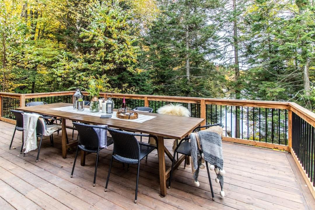 Photo of Patio Balcony in St-Adolphe-d'Howard