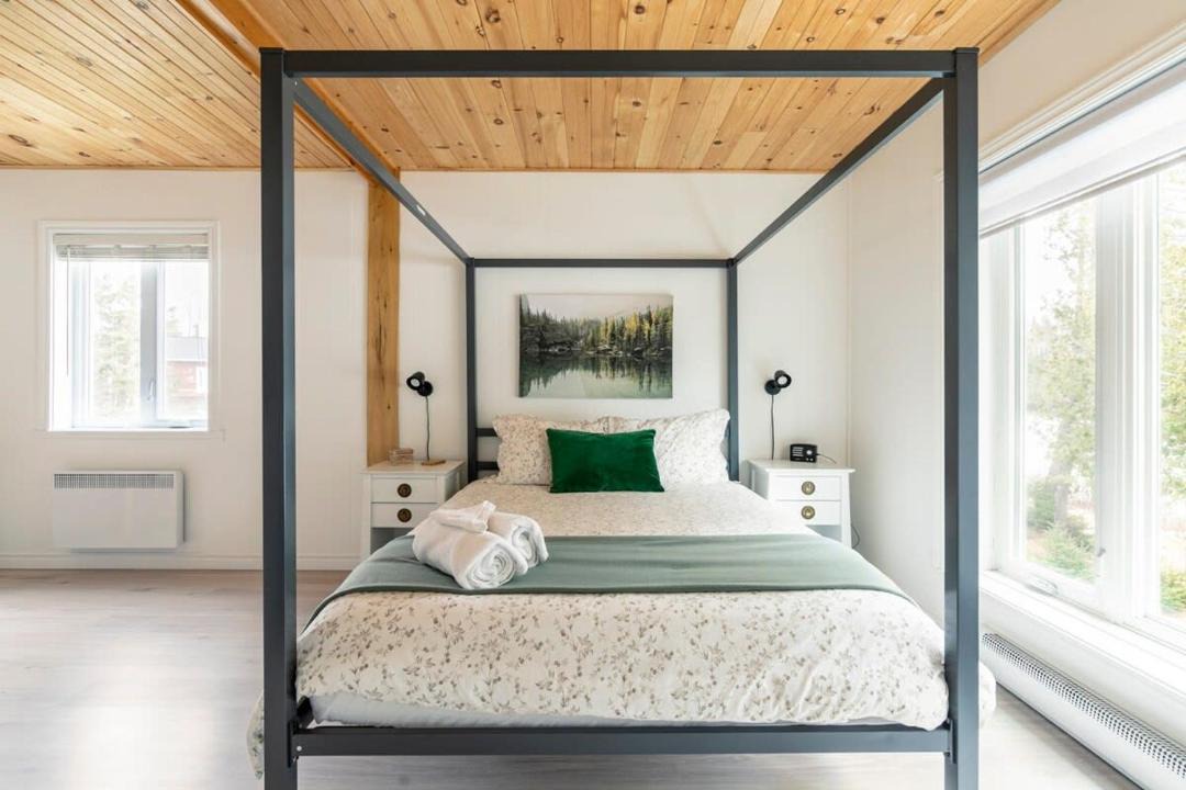 Photo of Bedroom in Amherst