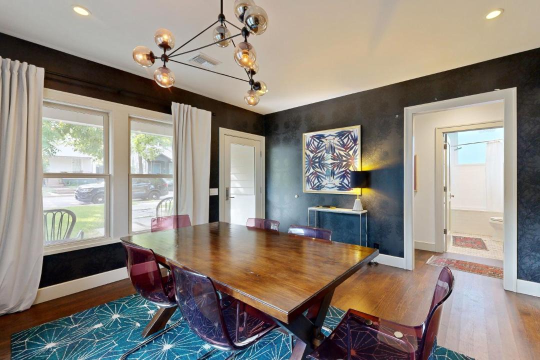 Photo of Livingroom in Bouldin