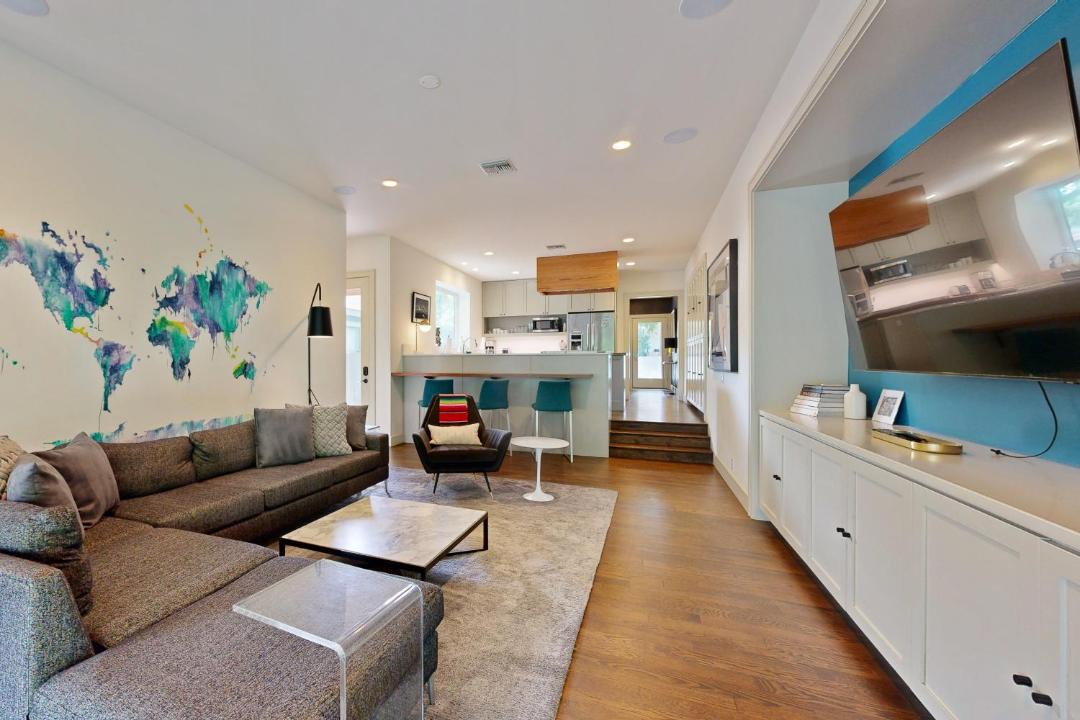 Photo of Livingroom in Bouldin