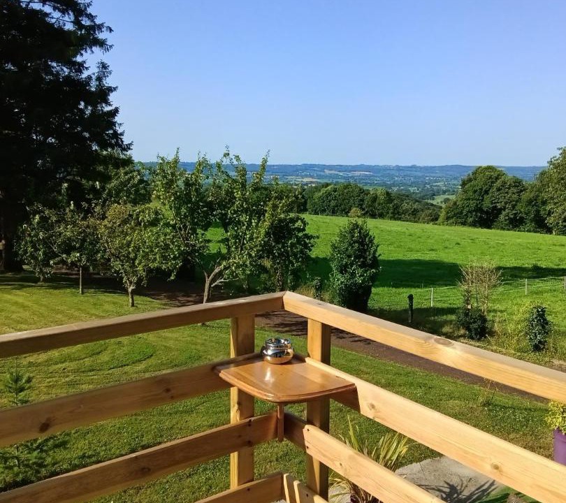 Photo of Patio Balcony in Saint-Pois