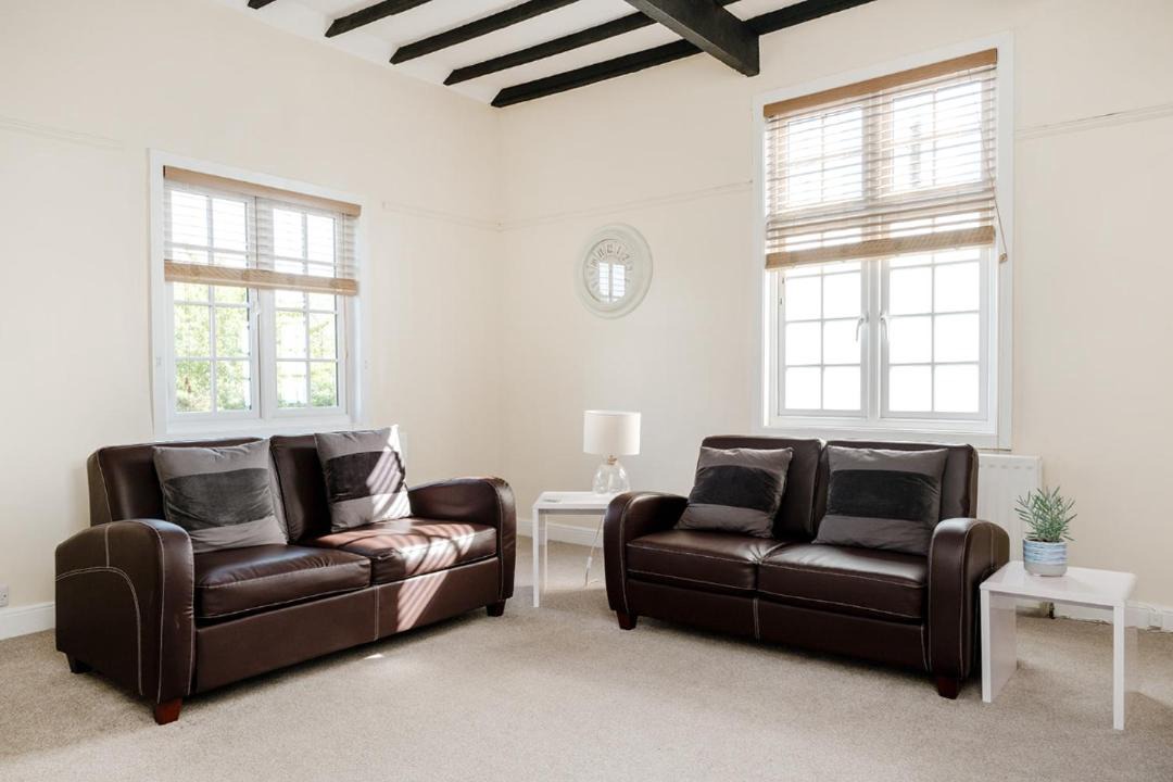 Photo of Livingroom in Barnt Green